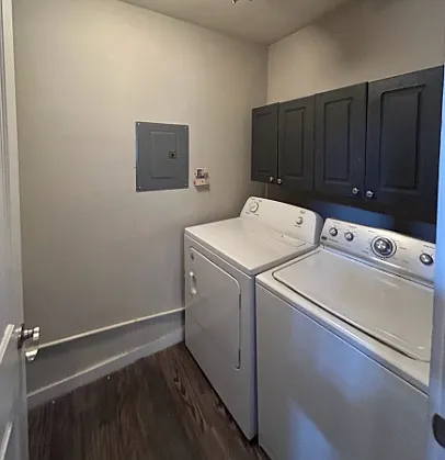 970 N Lewis Ave #1 — Photo 9