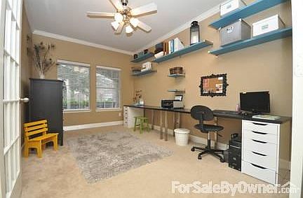 Great open living room plan
						:
						Large open floor plan allows enough space for a wrap around sectional