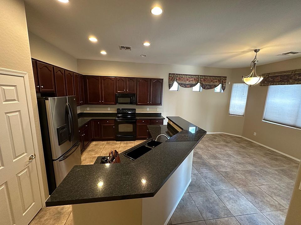Kitchen, breakfast nook