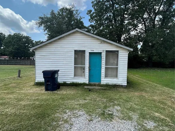 509 S Everett St, Kennett, MO 63857