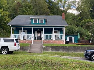359 E Main St, Appalachia, VA 24216
