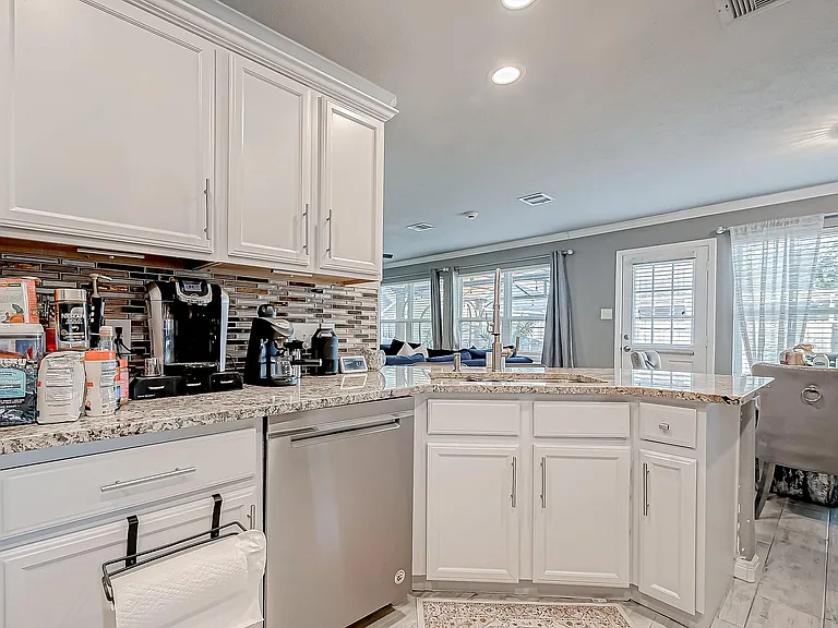 17923 Cypress Side Dr — Photo 23