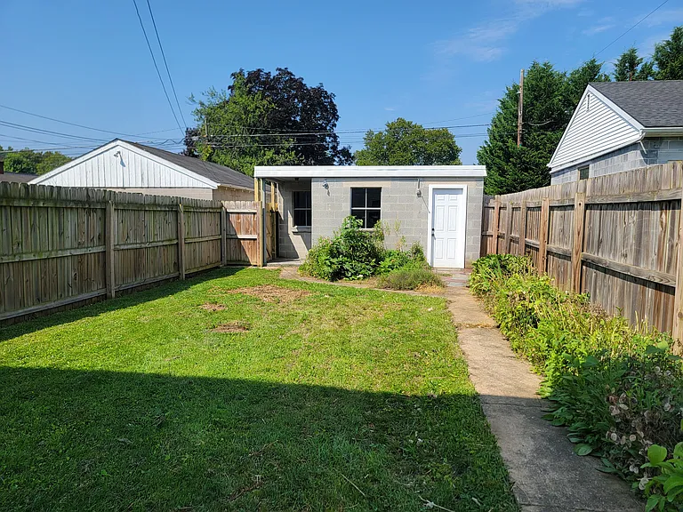 316 W Sunset Ave — Photo 21