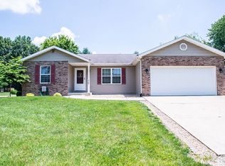 406 Westview Dr, Edwardsville, IL 62025