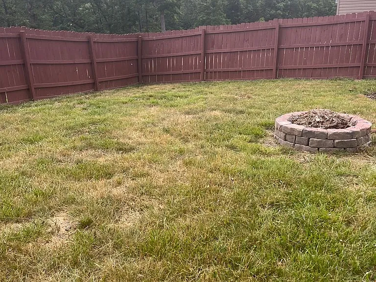 23568 Roulette Rd — Photo 2