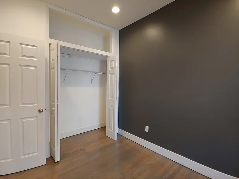 88 W Cedar St #4 — Photo 11