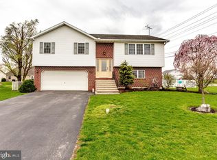 1274 Ashton Dr, Shippensburg, PA 17257