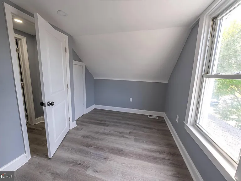 316 Clements Bridge Rd — Photo 31
