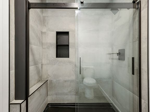 5th image of 141 W Susquehanna Ave #4