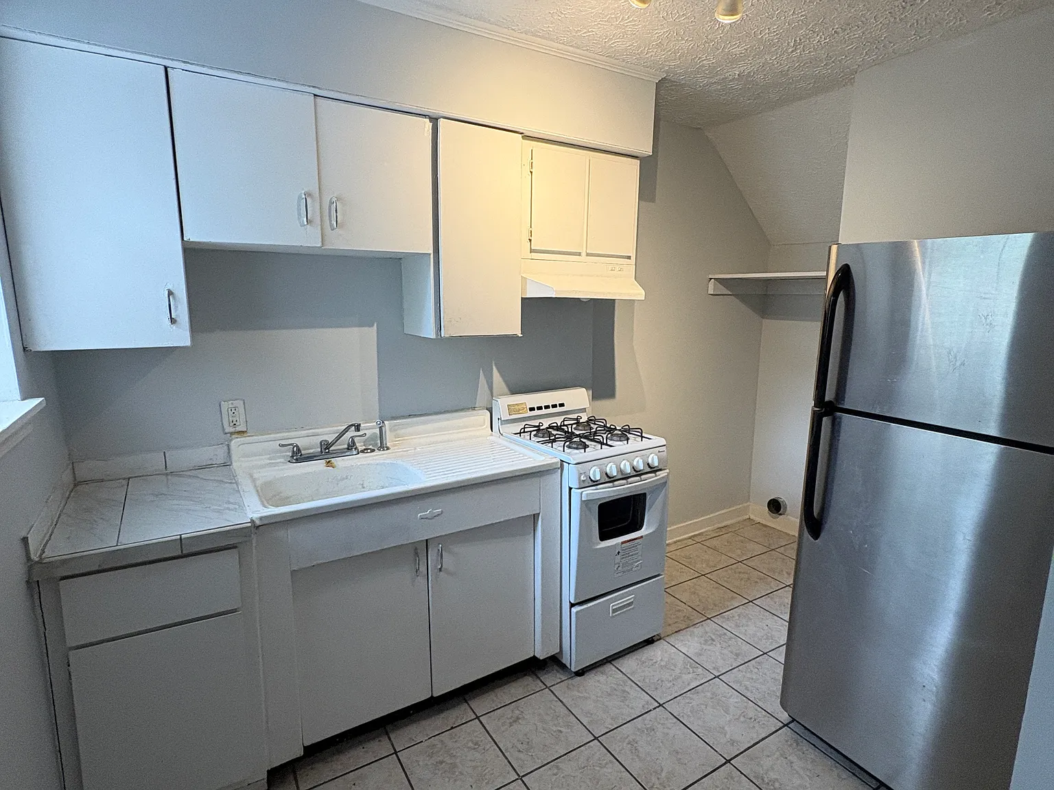 517 North Florida Street Unit D — Photo 3