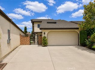 1896 W Surf Dr, Anaheim, CA 92801