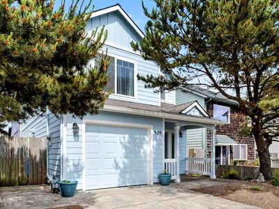 929 NW Spring St, Newport, OR, 97365