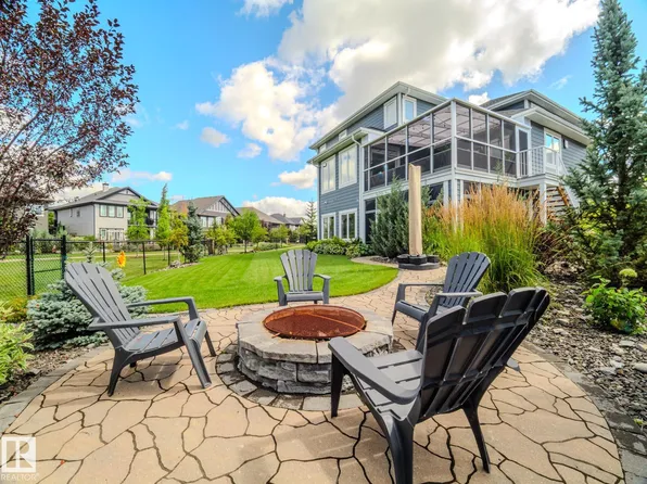 4710 41st St, Beaumont, AB T4X 2A8