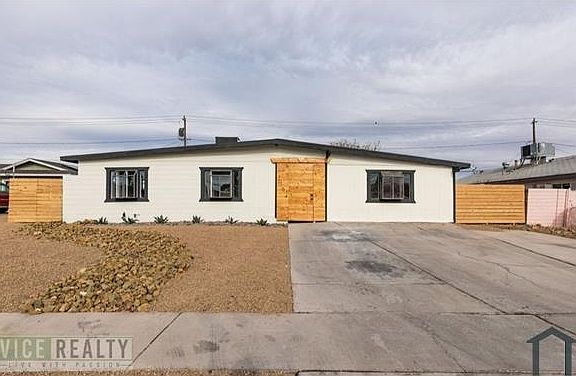 2nd image of 1104 King Richard Ave #A