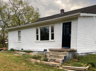 1460 Hooptown Rd SE, Laconia, IN 47135