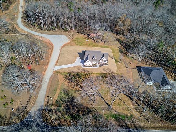 2nd image of 30 River Overlook Way