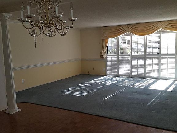 5th image of 7795 Point Vicente Ct