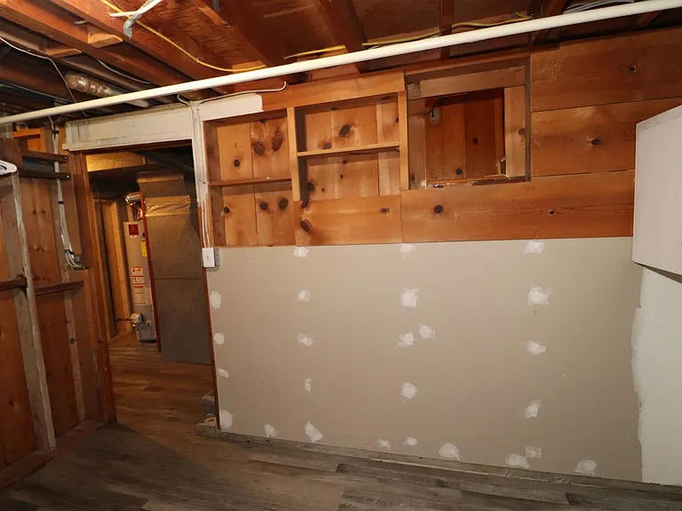 510 Maple St — Photo 27
