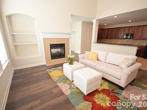 4th image of 6631 Old Magnolia Ln