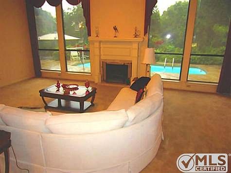 3rd image of 5 Cypress Ct