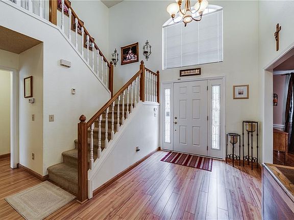 5th image of 154 Morningside Dr