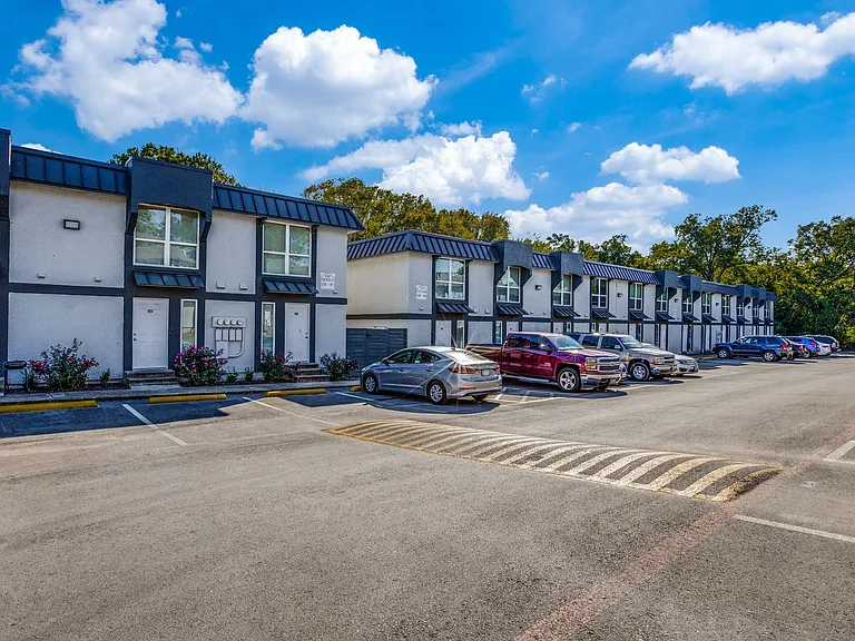 Residences at White Rock Lake — Photo 15