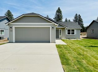 16001 N Hadley Loop, Rathdrum, ID 83858