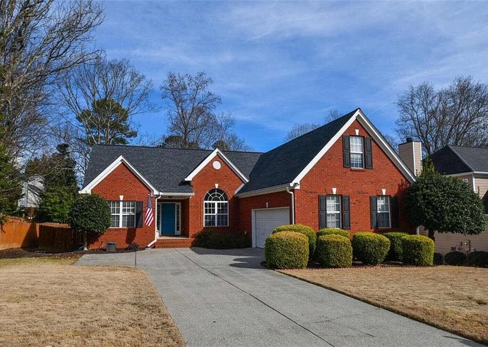 1st image of 2689 Cascade Cove Dr