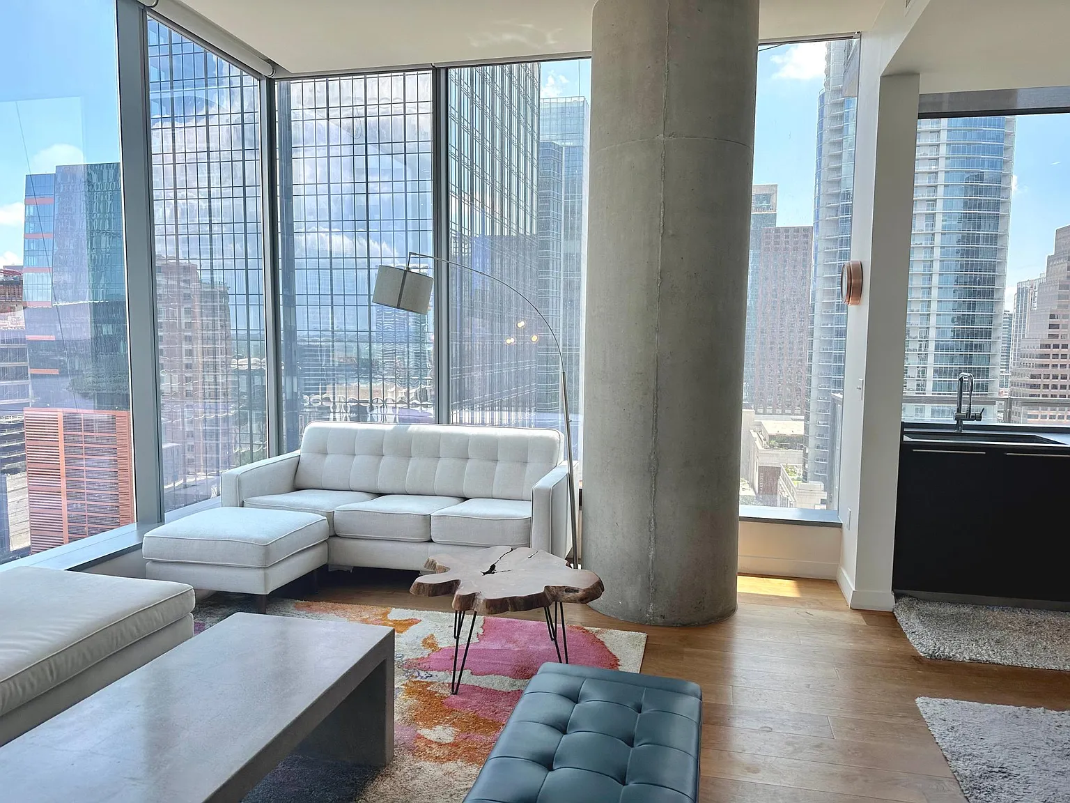 210 Lavaca St — Photo 2