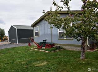 330 N Juniper St, Soap Lake, WA 98851