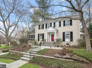 5704 Rockmere Dr, Bethesda, MD 20816