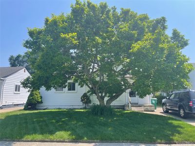29455 Rosslyn Ave, Garden City, MI, 48135