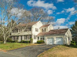 1 Frost Rd, Lexington, MA 02420