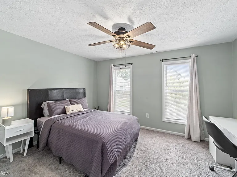 3251 Marvin Ave — Photo 14