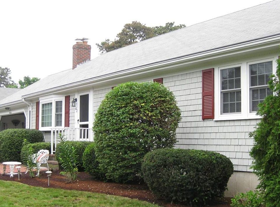 1st image of 42 Lockwood Dr
