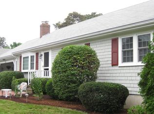 42 Lockwood Dr, South Dennis, MA 02660