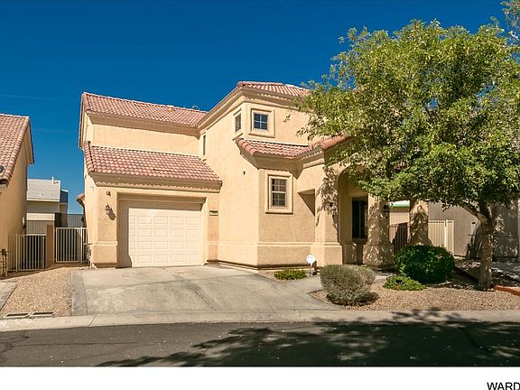 2nd image of 1050 S Richey Cir