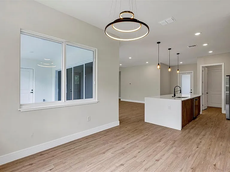 18399 Hillsborough Blvd #18399 — Photo 29