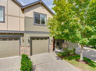 11581 SE Aquila St, Happy Valley, OR 97086