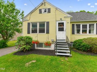 48 Schoolhouse Road, Guilderland, NY 12203