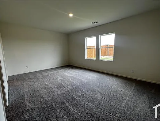 1230 Lambert Dr #L — Photo 7