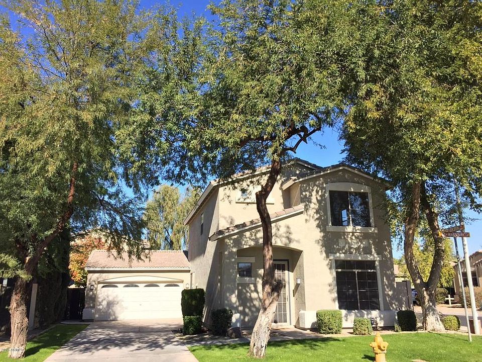 1st image of 62 W Mahogany Pl