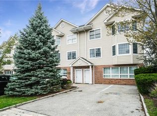 135 Montgomery Ave #2, Scarsdale, NY 10583