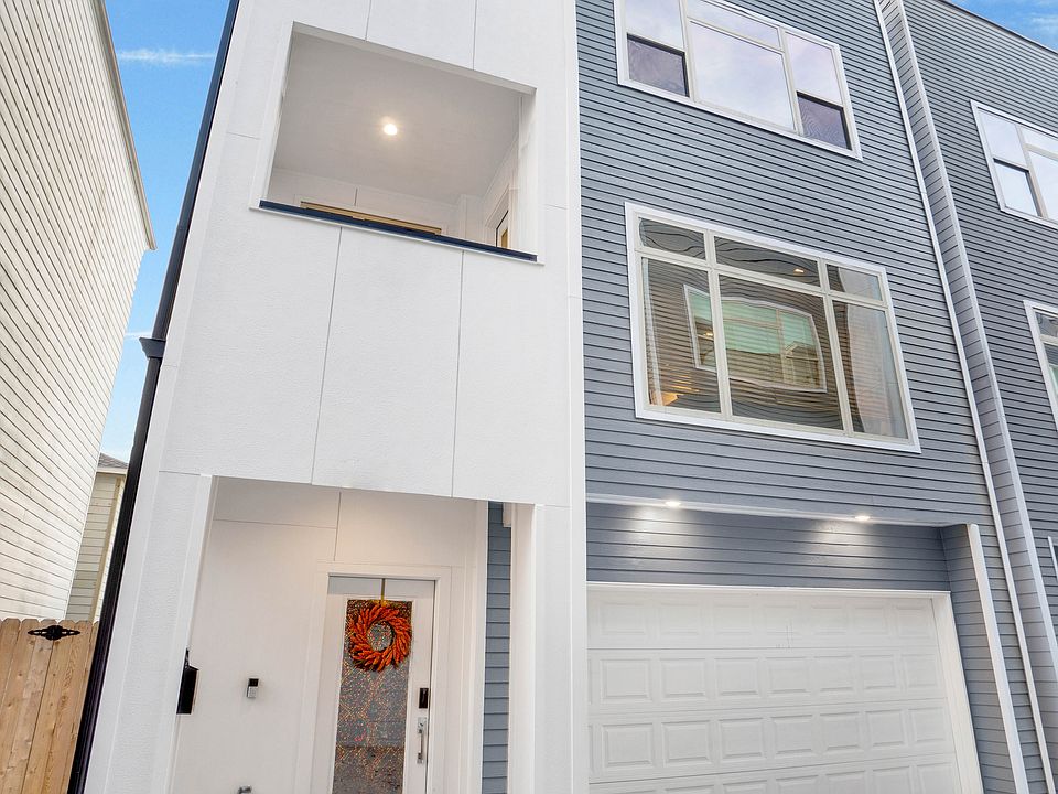 1st image of 3310 Pease St