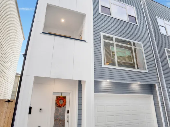 3310 Pease St, Houston, TX 77003
