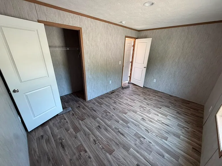 285 Brian Ln — Photo 11