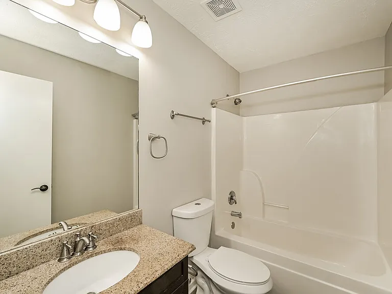 1225 Akins Ridge Dr — Photo 15