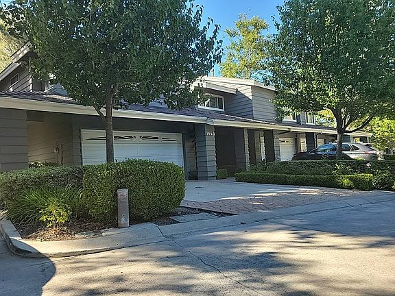 3rd image of 1463 N View Dr #54