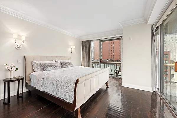 Sold by Douglas Elliman | media 12