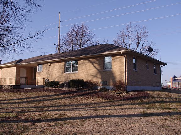 Back of house - other corner